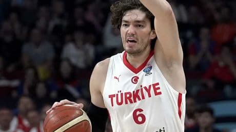Cedi Osman gözyaşlarını zor tuttu! "İnşallah finale gideceğiz"