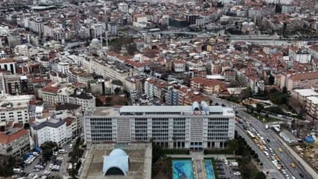 Yolsuzluk soruşturmasında 8 tutuklama talebi