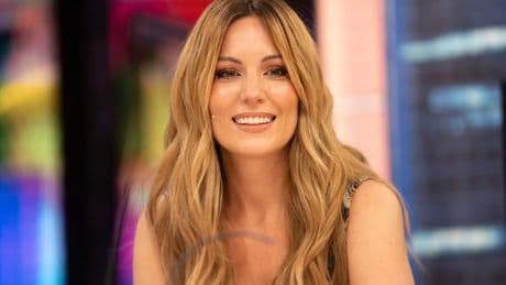 Edurne aparece en &#039;El Hormiguero&#039; con el corsé ideal para moldear la figura de firma murciana