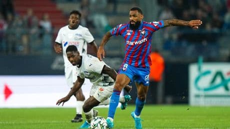 "On est des merdes": l'immense coup de gueule de Yann M'Vila après la relégation de Caen en National
