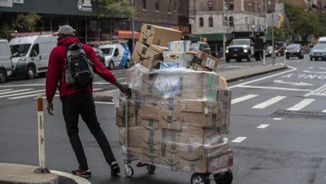 New York sues Amazon over workers' protection during pandemic