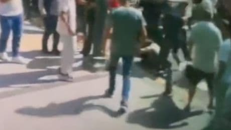 Yolu kapatan nakliyeciye meydan dayağı!