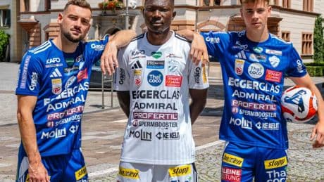 La camiseta más viral del momento: más de 30 marcas de publicidad estampadas