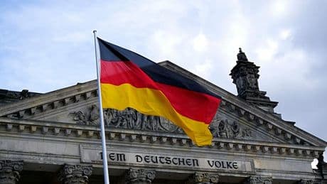 "Réduire l'attractivité de l'Allemagne": malgré les énormes pénuries de main d'œuvre, Berlin met fin à la naturalisation accélérée des étrangers