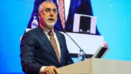 Bakan Işıkhan: SMA tedavisinde kullanılan bir ilaç SGK geri ödeme listesine dahil edilecek