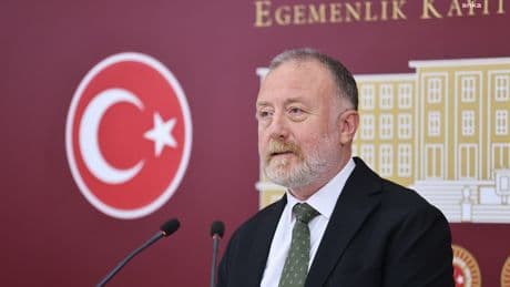 Sezai Temelli: "Siyasetten ve belediyelerden kayyumları çekin"