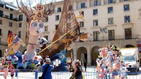 Dónde es festivo hoy, martes 24 de junio: estas son las comunidades que celebran San Juan