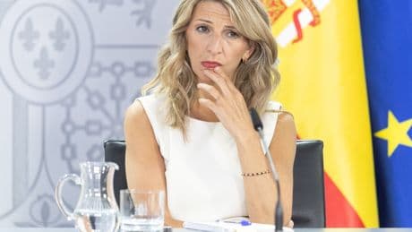 La justicia europea multa a España por no cumplir a tiempo la directiva que obliga a retribuir el permiso parental