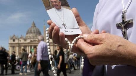 Papst Franziskus: So reagiert die Welt auf den Tod des Kirchenoberhaupts