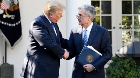 Trump vuelve a pedir a Powell que baje los tipos de interés