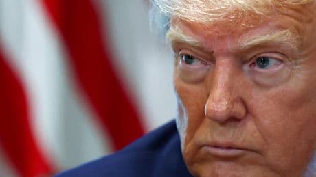 'Last minute snag' delays signing of Ukraine and US minerals deal