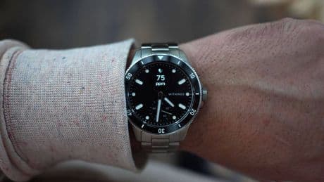 Si quieres ir elegante, el Apple Watch da el cante. Este reloj me ha solucionado el problema