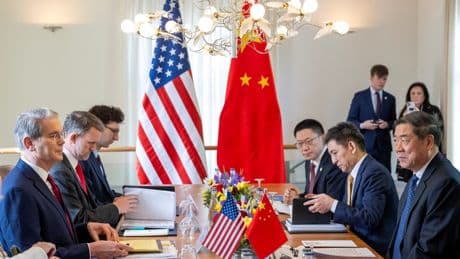 Droits de douane bloqués : la Chine exhorte les États-Unis à annuler totalement les surtaxes «injustifiées»