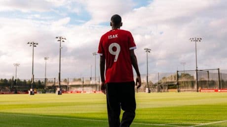 El Liverpool rompe la banca por Isak y paga el doble (150M) por una antigua decisión de Klopp