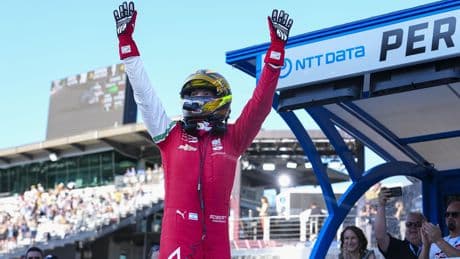 Indianapolis 500 gets first grandstand sellout since 2016 with 350,000 expected for race