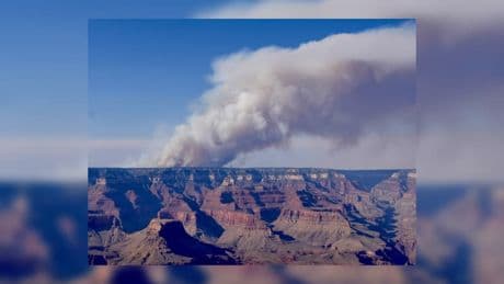 États-Unis: des centaines de touristes évacués du Grand Canyon à cause d'incendies