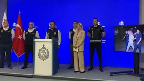 Kırmızı bültenle aranan 12 suçlu yakalandı