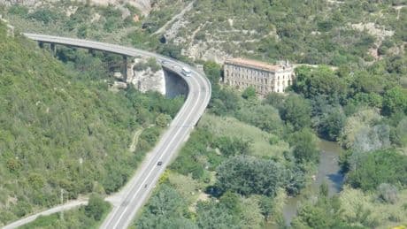 La trágica historia del que fue uno de los balnearios más famosos de Barcelona