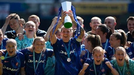 WSL final day drama as Chelsea go unbeaten and Arsenal finish second