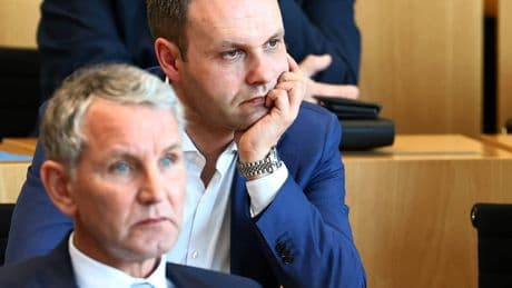 Erfurt: AfD Thüringen will Abschiebezentrum an Flughafen