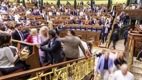 El anzuelo de la antipolítica