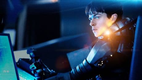 "Muy infravalorada": tienes 10 días para ver en Netflix esta película de ciencia ficción, con cameo de Rihanna
