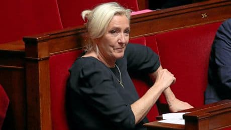 RN : le scénario fou d’une non-censure sur le budget