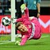 DFB-Pokal: Stuttgarts Torwart Nübel: Vom Sorgenkind zum Pokalheld