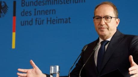 Dobrindt sieht nur bestimmte Muslime als „Teil Deutschlands“ – Lob aus der AfD