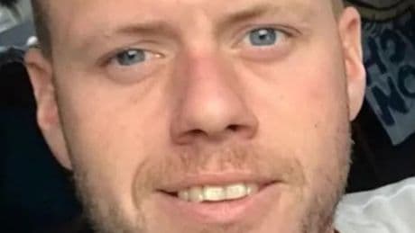 First picture of 'devoted and beloved' dad who died in horror crash in Falkirk