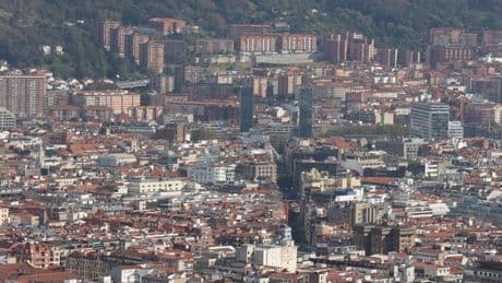 Bilbao cuenta con 730 empresas y particulares que gestionan cinco o más viviendas