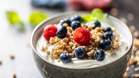 Simpler Trick: Ärztin zeigt, wie Sie mit dem "Baukastenprinzip" gesunde Desserts kreieren