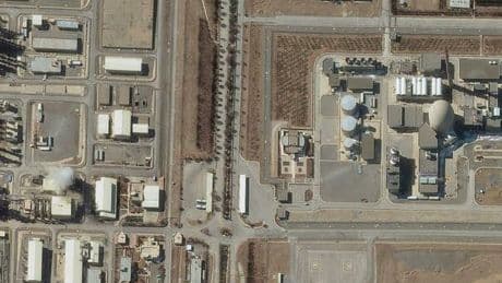 Arak, reattore ad acqua pesante colpito da Israele: come funziona, la produzione di plutonio e il rischio utilizzo per armi nucleari