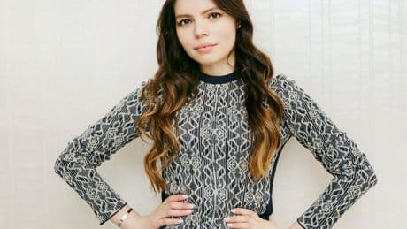 A 29-year-old entrepreneur's side hustle brought in $40 million in a year. Now she wants to help other 'uninvestable' women.