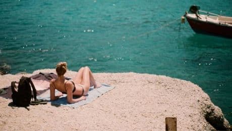 Mantenere l'abbronzatura, i trucchi che funzionano