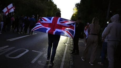 Ministers committed to ECHR, No 10 says, ahead of border reforms announcement