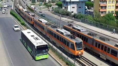 Adana metrosu şehir hastanesi ve Balcalı'ya uzuyor! İlk kazma o tarihte vuruluyor