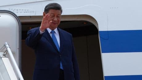 China se abre a negociar acuerdos económicos y comerciales con Trump pese a sus "juegos arancelarios"