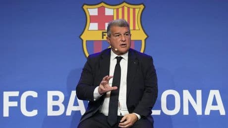 Laporta culpa a &quot;las decisiones arbitrales&quot; de la eliminación del Barça en semifinales de la Champions