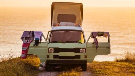 Neues Camper-Gesetz in Griechenland: Ist freies Stehen am Meer vorbei?
