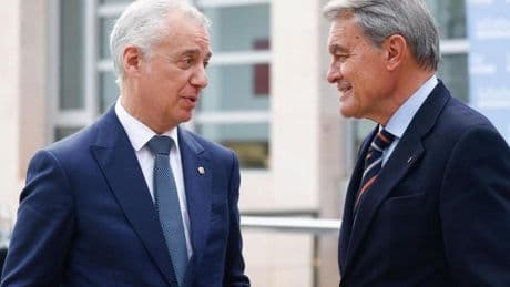 El legado de Urkullu a Pradales: «1.000 folios» con una radiografía del Gobierno vasco