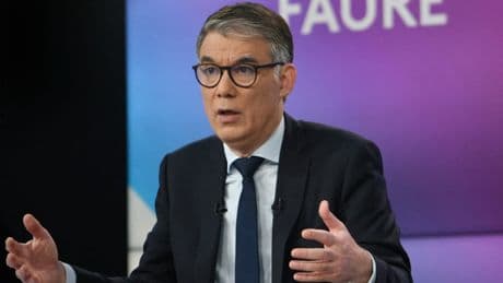 Olivier Faure reconduit à la tête du Parti socialiste