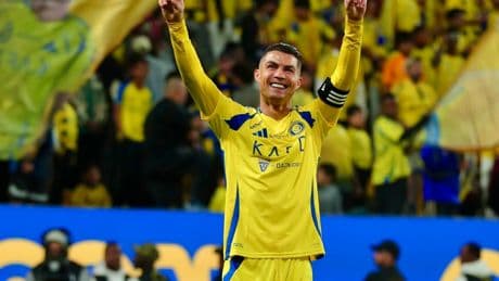 Oficial: Cristiano Ronaldo renueva con Al Nassr