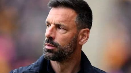 Leicester's stance on sacking Ruud van Nistelrooy emerges after setting unwanted record
