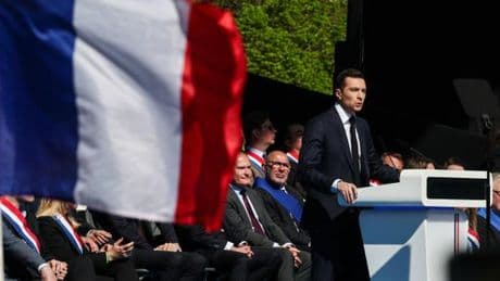 Si Marine Le Pen est « empêchée » pour la présidentielle 2027, « je serai son candidat », affirme Jordan Bardella