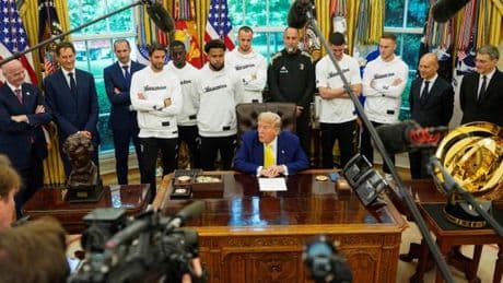 La rencontre ubuesque entre Donald Trump et une délégation de la Juventus Turin à la Maison Blanche