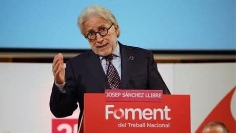 Foment acusa a Illa de perpetrar "una socialización de la propiedad privada nunca vista" con su tope al alquiler de temporada