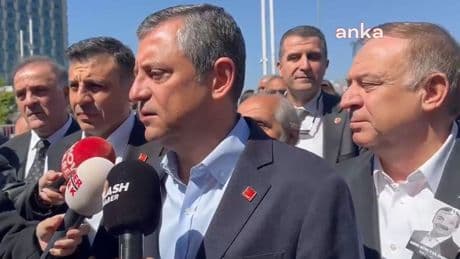 CHP Genel Başkanı Özgür Özel’e yumruklu saldırı