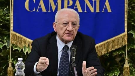 Regioni, la carica degli ex su Veneto, Campania, Puglia. Schlein: «Noi competitivi»