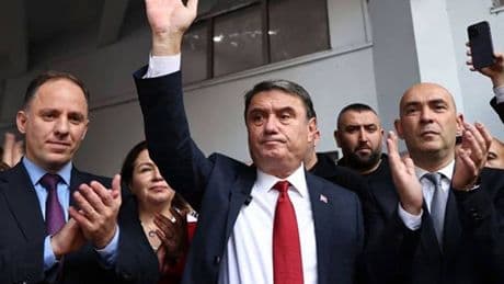 'İmamoğlu' eylemlerine katıldığı için ifadeye çağrılmıştı: Zonguldak Belediye Başkanı Erdem hakkında yeni gelişme